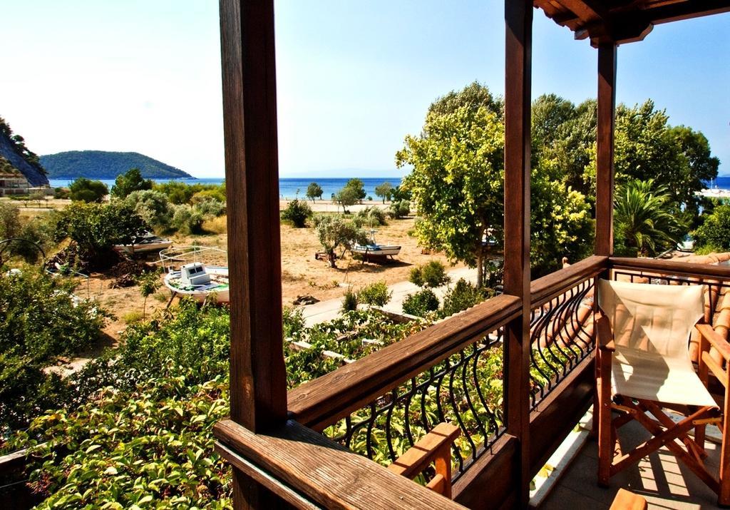 Athina Apartments Neo Klima Buitenkant foto
