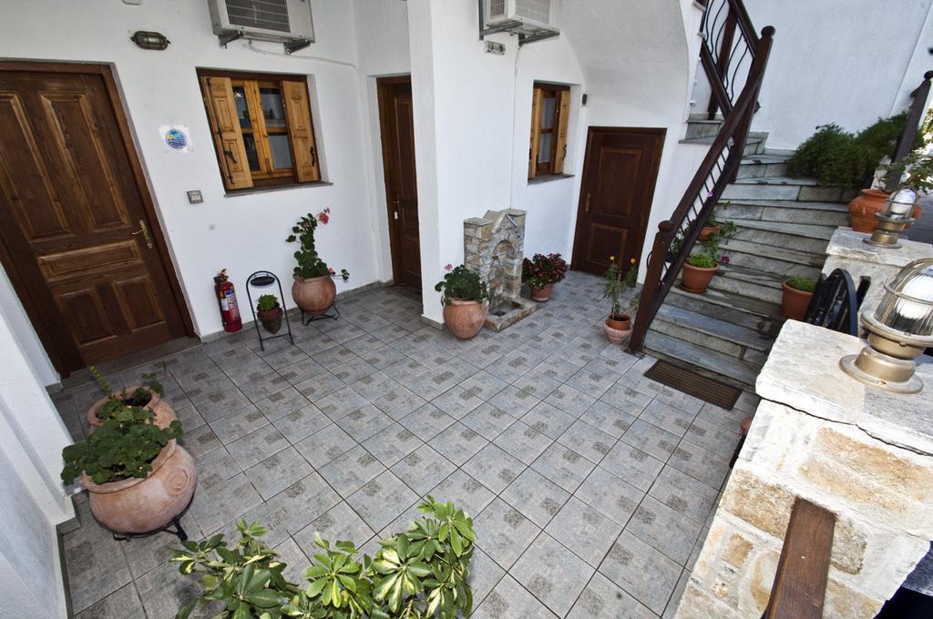 Athina Apartments Neo Klima Buitenkant foto